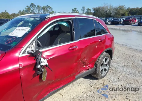 2017 Mercedes-Benz Glc 300 4Matic z USA, uszkodzony, nr VIN WDC0G4KB5HF239371